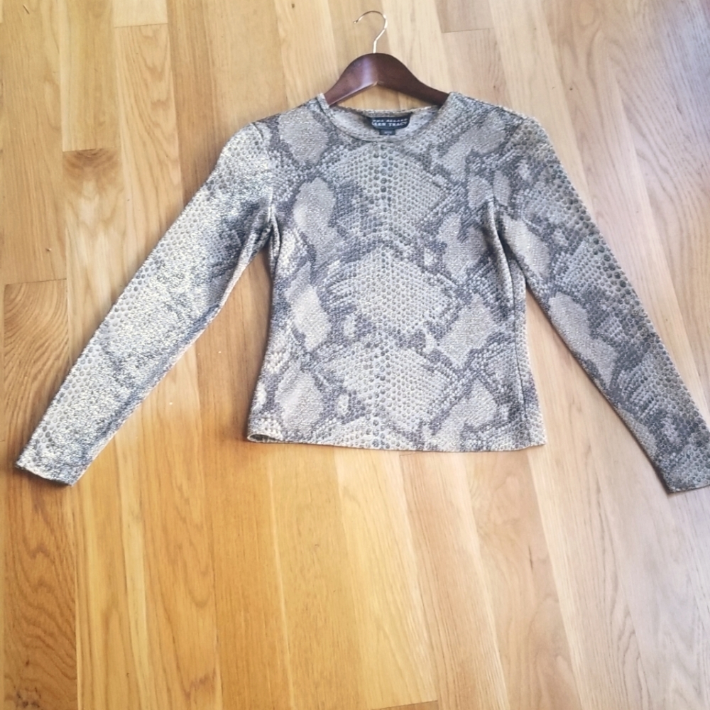 Ellen Tracy gold tone animal print top